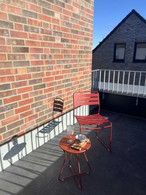 Neubau  1-Zimmer-Penthouse-Wohnung mit geh. Ausstattung mit Balkon und EBK