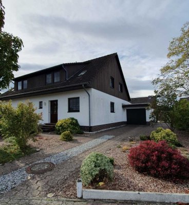 Gepflegte Doppelhaushälfte mit Garage in Sassenburg - Privatverkauf!