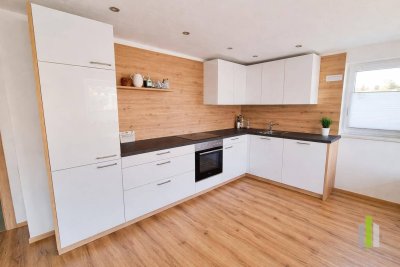Wohnen am Bauernhof: Neuwertige Maisonette mit 112 m² &amp; Gartenoption!