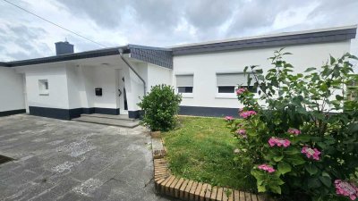 Frisch renoviert, top ausgestattet – Ihr neues Zuhause direkt am Rhein!