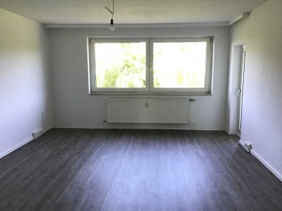 Großzügig geschnittene Wohnung mit Balkon am Stöckener Wald