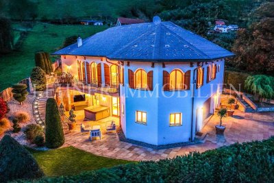 * BRUCK AN DER MUR - LUXURIÖSE TOSKANA-VILLA IN TRAUMLAGE - EIN MEISTERWERK FÜR HÖCHSTE ANSPRÜCHE *