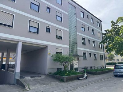 Sonnige 2-Zimmer-Wohnung mit zwei Balkonen in Augsburg, Oberhausen – sofort verfügbar