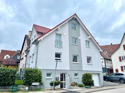 Schönes, modernes 4,5 Zimmer Einfamilienhaus mit geh. Innenausstattung und EBK in Ammerbuch