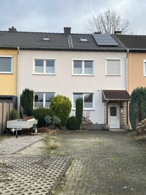 Gepflegtes Reihenmittelhaus mit Garten, Sauna, Kamin und Photovoltaikanlage in Essen-Stoppenberg