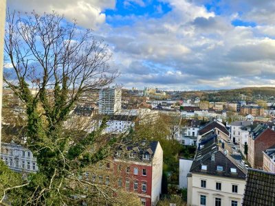 Wohnquartier Nützenberg Helle Wohnung im Dachgeschoss