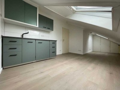 +++ Renovierte Unmöblierte Wohnung in Frankfurt am Main +++