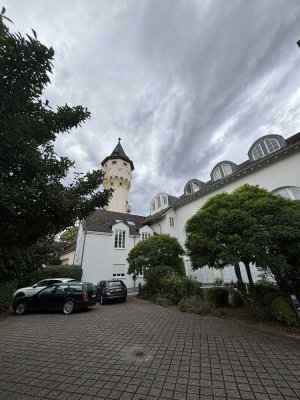 Helle charmante 1,5-Zimmer Wohnung im 1. OG in Wiesbaden-Schierstein mit Stellplatz