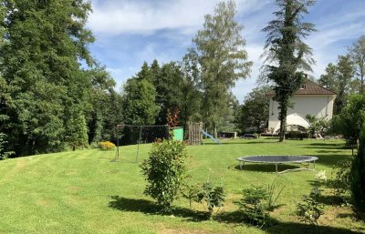 Provisionsfrei: Traumhaftes Anwesen auf idyllischem Grundstück in der Cité