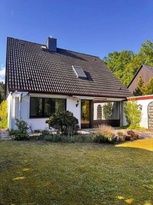 Lichtdurchflutetes, renoviertes 5-Zimmer-EFH mit großem Garten