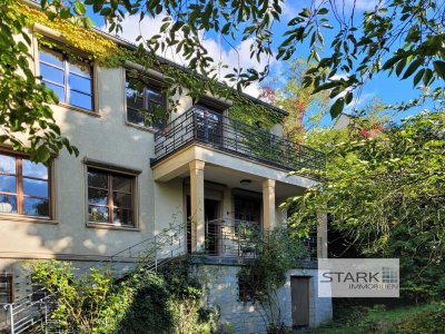 Villa im Frauenland im Stil der "Neuen Sachlichkeit" von Albert Boßlet - zentral  & doch im Grünen!