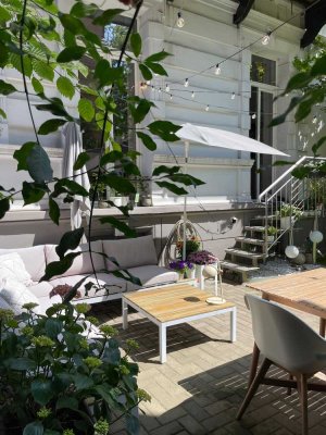 Nachhaltig sanierter Altbau mit Stil, eigenem Garten und PV-Anlage