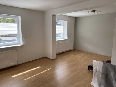 Schöne, geräumige 2-Zimmer-Wohnung in Edingen-Neckarhausen