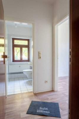 Kleine aber feine 1-Raum-Wohnung mit Dusche zu vermieten!