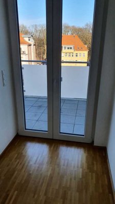 Urbanes Lebensgefühl: Hochwertige 2-Zimmer-Wohnung mit großer Wohnküche näher Lister Platz