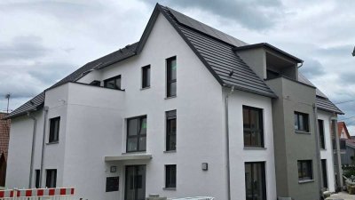 Geschmackvolle 5,5-Raum-Maisonette-Wohnung mit geh. Innenausstattung mit Balkon, Terrasse und EBK