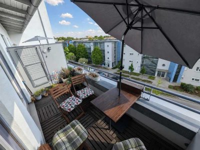 Provisionsfrei: Bezugsfreie 2-Zimmer-DG-Wohnung ohne Schrägen in Augsburg-Haunstetten
