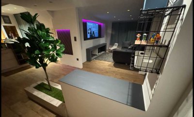 Exklusiv saniertes Einfamilienhaus/ Wohnung mit hochwertiger Ausstattung in Framersheim