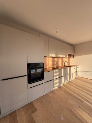 * NEUBAU * Wärmepumpe * 3 Zimmer * Dachterrasse * TG * EBK * 03/2026 *