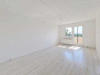 *Einziehen und 6 NKM geschenkt* 2-Zimmer-Wohnung mit Balkon und herrlichem Ausblick