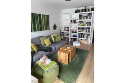 Leverkusen:
Bezugsfreie und modernisierte 4-Zimmer-Wohnung mit Blick ins Grüne