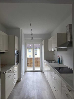 Erstbezug nach Sanierung: 3-Zi.-Wohnung mit Balkon in Dachau