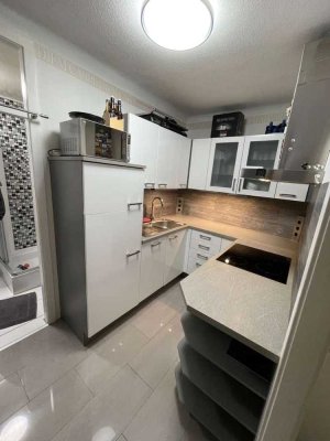 Schöne und modernisierte 2-Zimmer-Wohnung mit Balkon und EBK in Bippen
