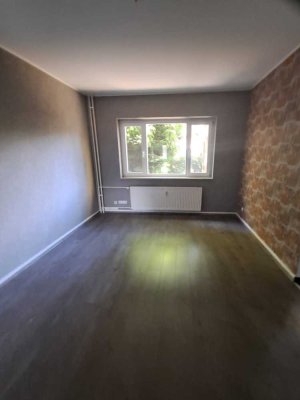Geräumige Erdgeschosswohnung in Duisburg - Ideal für Singles und Paare