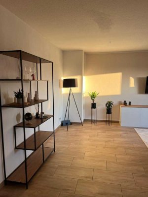 Renovierte 3-Zimmer Dachgeschosswohnung mit Balkon in Grevenbroich