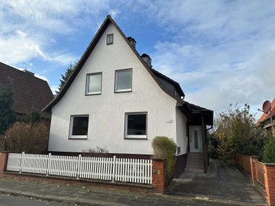 Erstbezug nach Sanierung: Einfamilienhaus in Celle Neuenhäusen