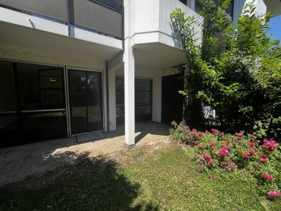 Wohnen mit Garten: 1,5-Zimmer-Wohnung mit Gartenanteil und Tiefgarage in Krailling