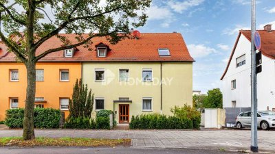Zweifamilienhaus mit zusätzlich ausgebautem Dachgeschoss
