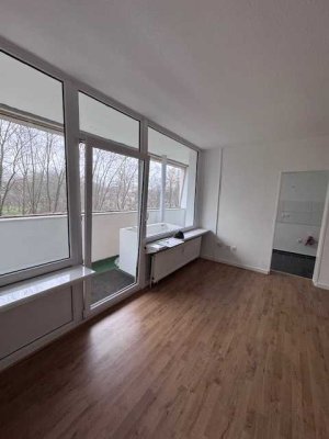 WE 3-2-4 - 2 Zimmer, Dusche, Balkon - bezugsfertig ab  05-2026