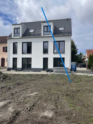 NEUBAU: Reihenmittelhaus in grüner Siedlungslage Nähe Kronthaler Weiher!
