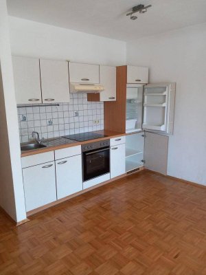 Helle &amp; sehr ruhige 2-Zi.-Wohnung mit Balkon in Klagenfurt | Parkplatz &amp; großes Kellerabteil inkl.