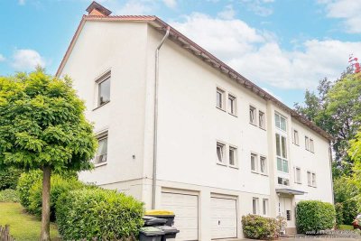 Gemütliche Dreizimmerwohnung im beliebten Musikerviertel mit Balkon und Garage