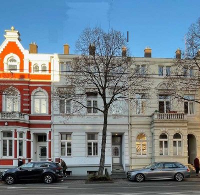 Stilvoll wohnen im Herzen von Bonn – Denkmalgeschützte Altbauwohnung mit Charme und Komfort