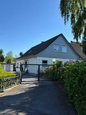 Großzügiges Einfamilienhaus mit idyllischem Garten - Perfekt für die ganze Familie