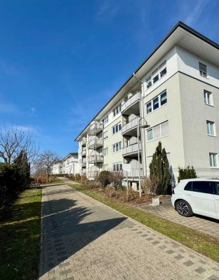 Helles Apartment mit Balkon und EBK in Geisenheimer Seniorenresidenz