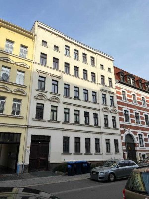 Gemütliche 3-Zimmer-Wohnung mit kleinem Balkon in Gohlis-Süd