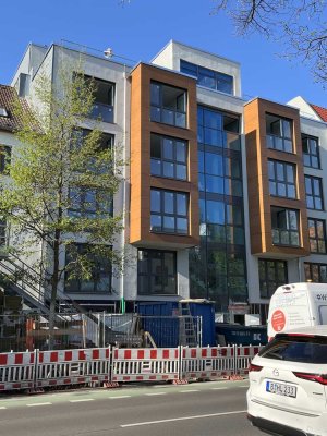 Barrierefreie 4-Zimmer-Wohnung mit Terrasse an der Spree