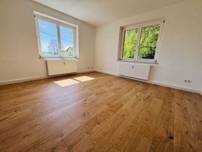 Dezember Aktion: 2 MONATE KALTMIETFREI! 3 -Zimmer Wohnung im grünen Amtsberg