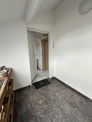 Ansprechende 2-Zimmer-Wohnung zu vermieten - Ideal für Studenten