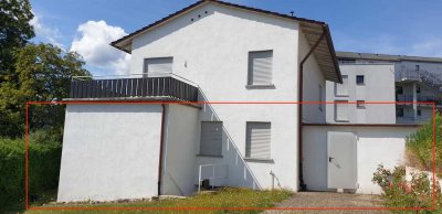 Sonnenberg: ruhige 3-Zimmer-Wohnung mit Garten, Garage und Hobbyraum