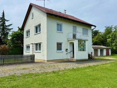***Handwerker aufgepasst!***
Renovierungsbedürftiges Einfamilienhaus in Lamerdingen zu kaufen!