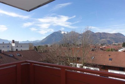 3-Zi.-Wohnung, 4.OG o. Lift, mit Balkon mit Bergblick