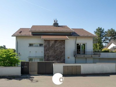 Beeindruckendes Einfamilienhaus in ruhiger Aussichtslage
