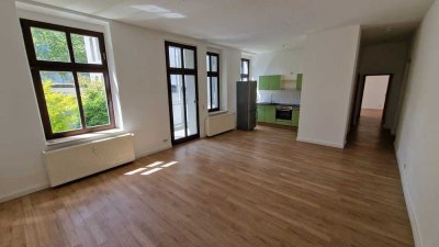 2-Zimmer-Wohnung in Magdeburg mit Balkon/EBK/Wannenbad