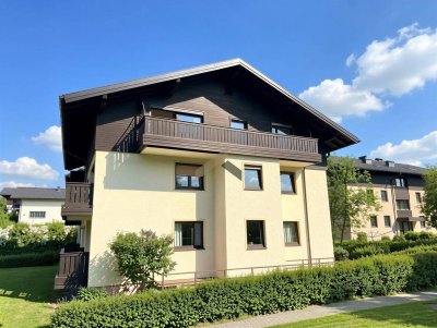 Charmante Dachgeschosswohnung mit Balkon nahe Wallersee