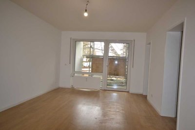 Großhadern - kernsanierte 1 Zimmer Wohnung mit Terrasse